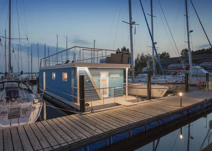 Antje Frieda Comfortable