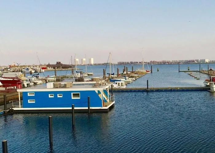 Antje Frieda Comfortable بوتيل *